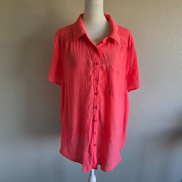 TORRID Blouse Top Shirt Bright Pink Crinkle Short Sleeve Button Plus Size 2 2X - Picture 1 of 9